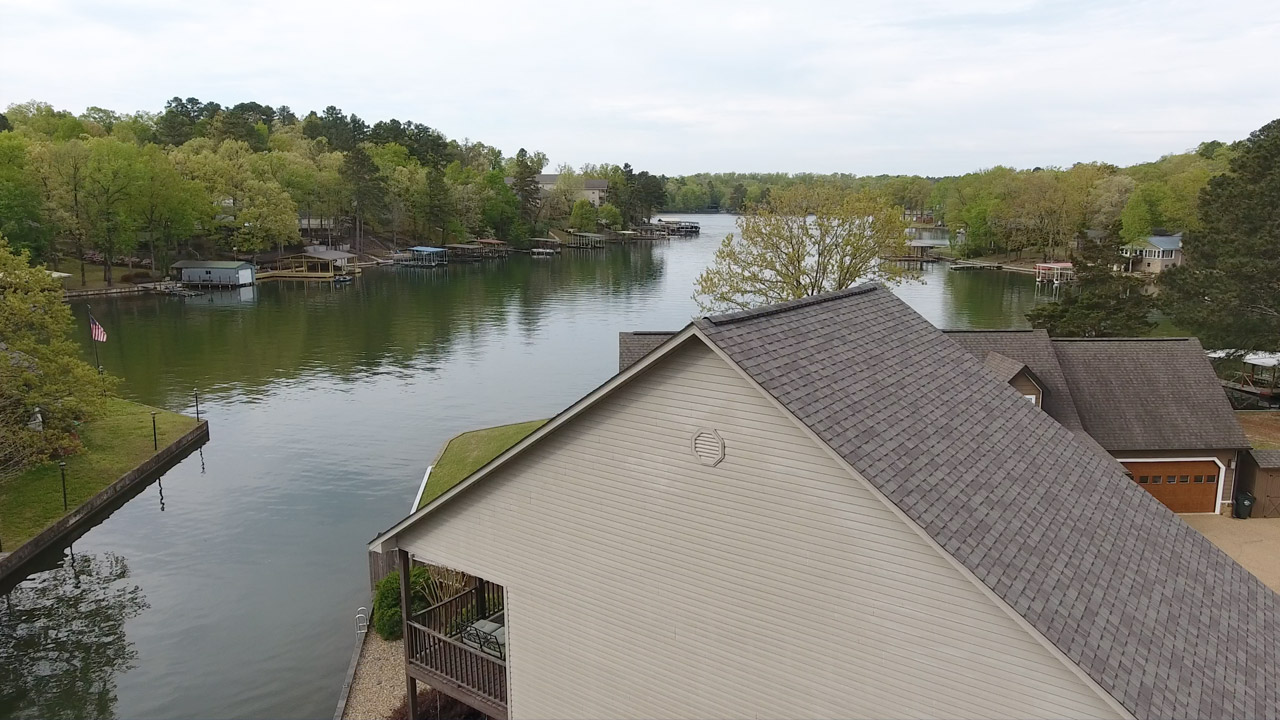 Longshot Aerial View of Lake Hamilton